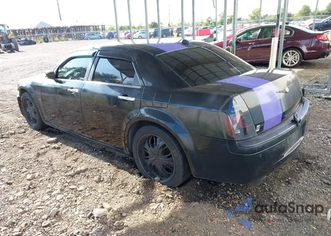 2006 Chrysler 300C z USA, uszkodzony, nr VIN 2C3LA63H46H159448